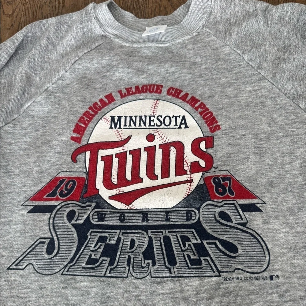 Vintage 1987 Minnesota Twins World Series Sweatshirt USA Made MLB Crewneck Large